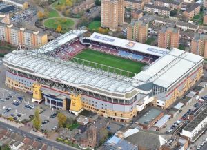 Boleyn Ground, atual estádio do West Ham.