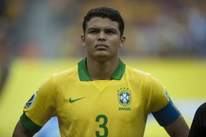 Thiago Silva servindo a seleção brasileira. Thiago Silva servindo a seleção brasileira.