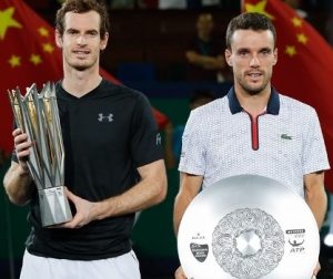Andy Murray e Roberto Baustista-Agut, campeão e vice-campeão.