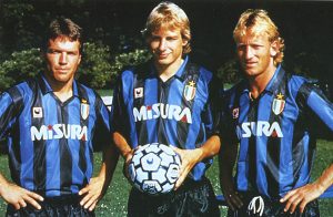 Lothar Matthaus, Jurgen Klinsmann e Andreas Brehme, os três alemães da Internazionale.