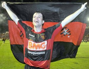 Daniel Paulista comemorando Campeonato Pernambucano 2010.
