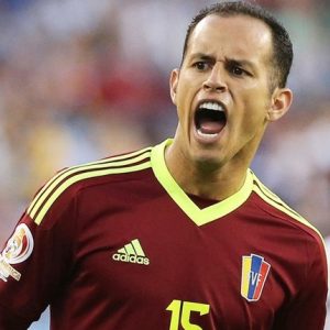Alejandro Guerra jogando pela seleção venezuelana. Alejandro Guerra jogando pela seleção venezuelana.