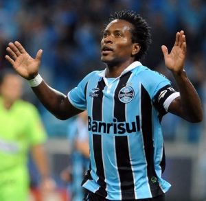 Zé Roberto na sua passagem pelo Grêmio. Zé Roberto na sua passagem pelo Grêmio.