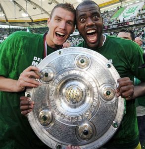 Grafite campeão e artilheiro da Bundesliga de 2009 pelo Wolfsburg.