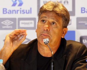Renato Gaúcho em sua terceira passagem como técnico do Grêmio. Renato Gaúcho em sua terceira passagem como técnico do Grêmio.