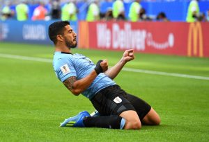 Suárez comemorando seu gol contra a Rússia.