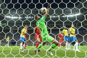 Momento do gol contra.