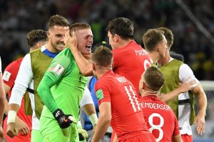 Comemoração inglesa após classificação.